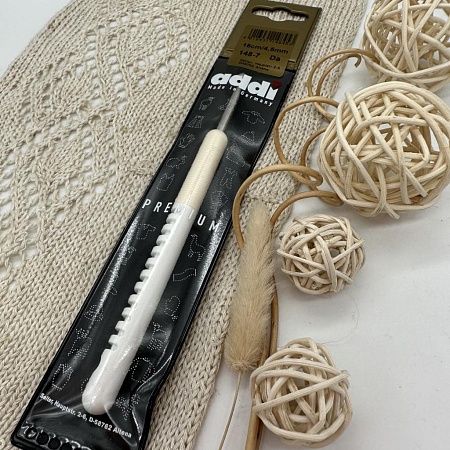 Крючки для вязания Крючок, вязальный с пластиковой ручкой №4.5 15 см