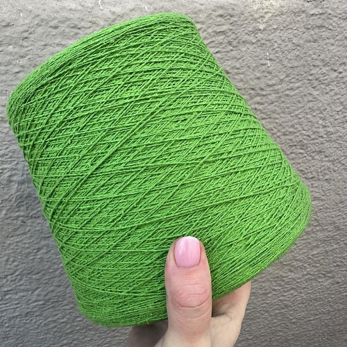 Пряжа в бобинах Bourette Silk 2/15 2031 Цена указана за 10гр