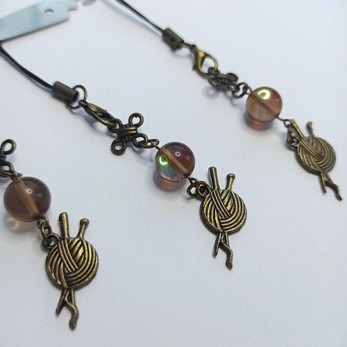 Аксессуары для вязания Нитковдеватель 002 для мулине и пряжи