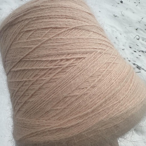 Пряжа в бобинах Angora Spiky 2/9000 141231 нежный персик