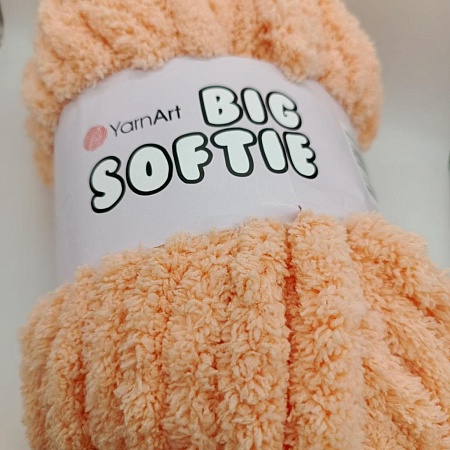 Пряжа YarnArt Big Softie 773