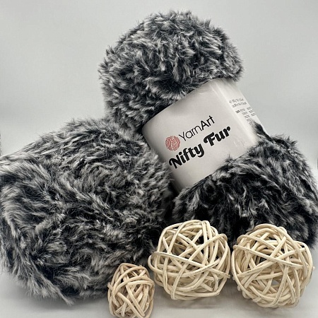 Пряжа Nifty fur