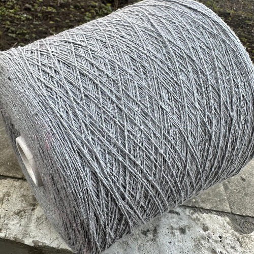 Пряжа в бобинах Bourette Silk 2/15 3301 Цена указана за 10гр
