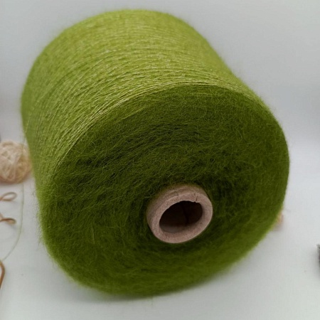 Пряжа в бобинах KID MOHAIR цвет &quot;свежая зелень&quot;