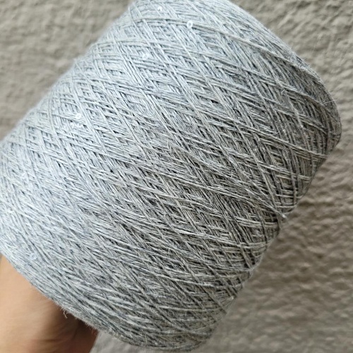 Пряжа в бобинах Bellino серый меланж с пайетками. Цена за 10гр