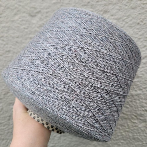 Пряжа в бобинах 732119 Nuovo серый