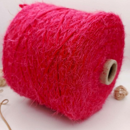 Пряжа в бобинах Giulia цвет &quot;фуксия&quot; (в &quot;брусничный&quot; подтон)