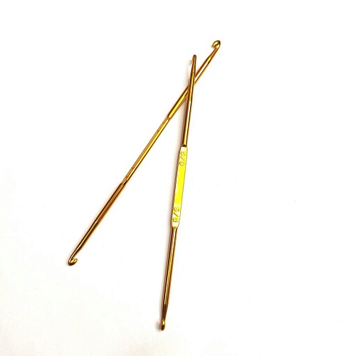 Крючки для вязания Крючок для вязания металлический цветной двусторонний длина 13 см,5/6