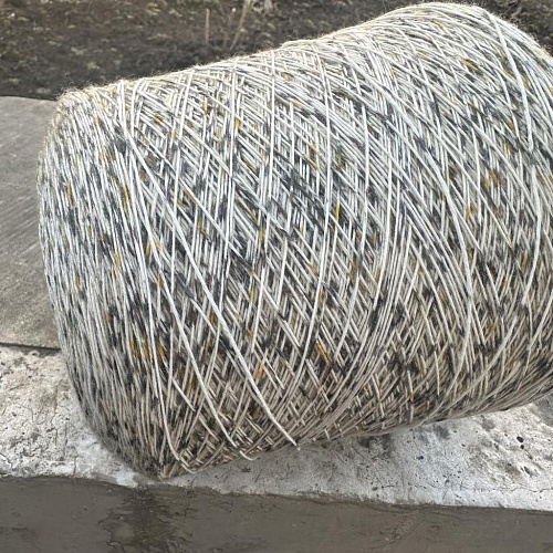 Пряжа в бобинах Snowdrop 6000 цвет:4637. Цена указана за 10гр