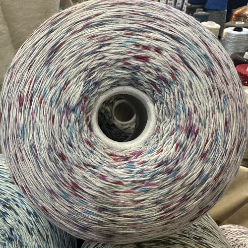 Пряжа в бобинах Snowdrop 6000 цвет:4636. Цена указана за 10гр