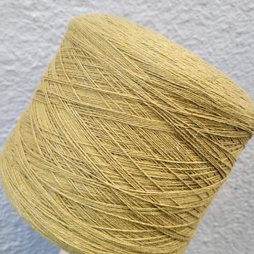 Пряжа в бобинах Ninetyfive D8528 verde olio (горчица) /цена за 10 гр