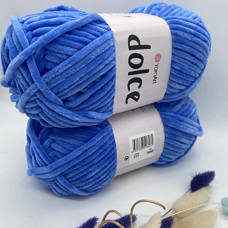 Пряжа Dolce 777 т. голубой