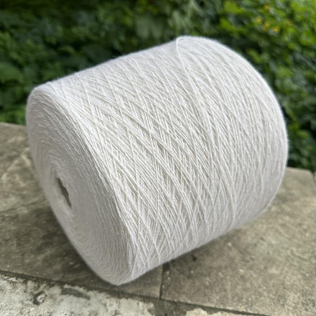 Пряжа в бобинах Loro Piana Cashmere white Цена за 10гр