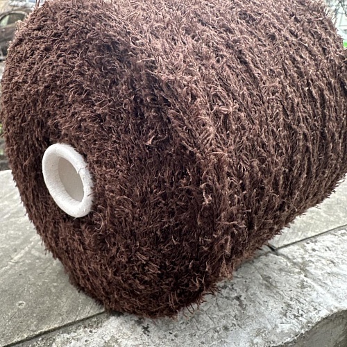 Пряжа в бобинах New Age 2500 1104 шоколадное настроение