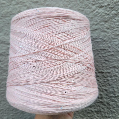 Пряжа в бобинах Lino 3800 с пайетками зефирка. Цена за 10гр