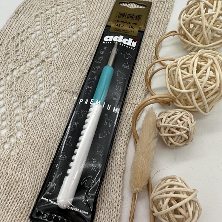 Крючки для вязания Крючок, вязальный с пластиковой ручкой №5.5 15 см