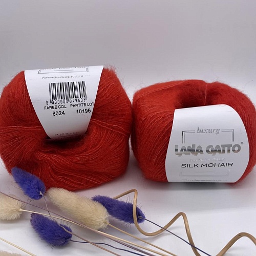 Пряжа Lana Gatto SILK MOHAIR 6024 красный