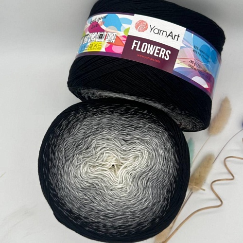Пряжа Yarn art Flowers 253 бело-серо-черный