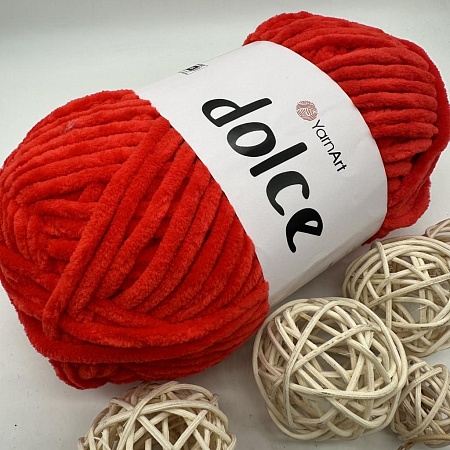 Пряжа YarnArt Dolce 748 красный