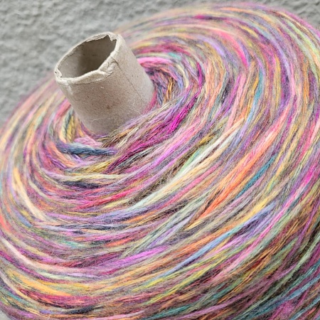 Пряжа в бобинах Missoni Woolly цветные карандаши Цена за 10гр
