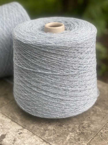 Пряжа в бобинах SOFT CASHMERE HAIR цвет серо-голубой с лёгким твидовым эффектом