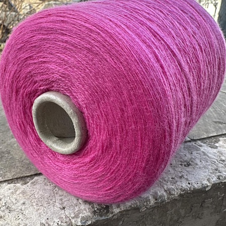 Пряжа в бобинах Aquila 784 fuxia