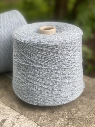 Пряжа в бобинах SOFT CASHMERE HAIR цвет серо-голубой с лёгким твидовым эффектом