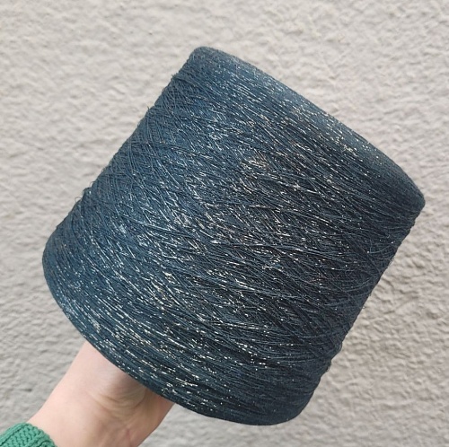 Пряжа в бобинах Frizzante 2077 темный изумруд. Цена за 10гр