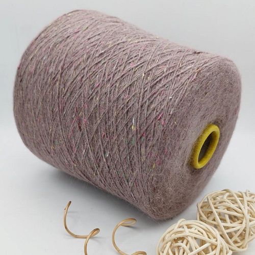 Пряжа в бобинах Rachele tweed legno di rose. Цена указана за 10гр.