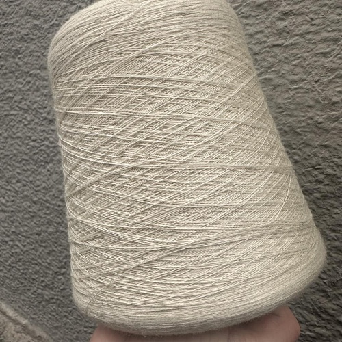 Пряжа в бобинах Loro Piana Super cashmere 501 Цена за 10гр