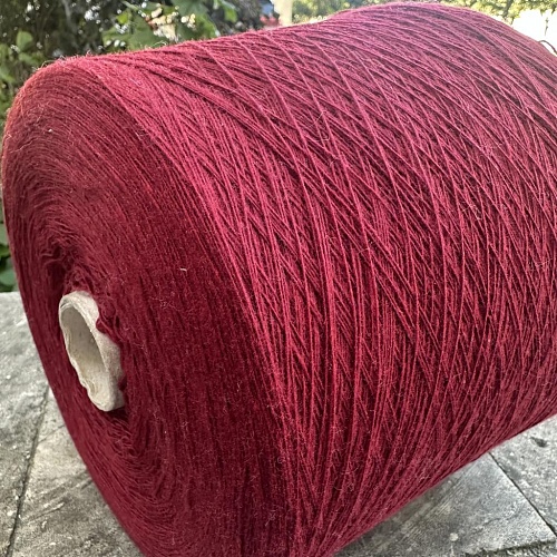 Пряжа в бобинах Lanecardate Canberra color 1303 bordeaux (бордо). Цена за 10гр