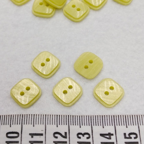 Пуговицы Квадрат с двумя отв, салатовый (13 мм)