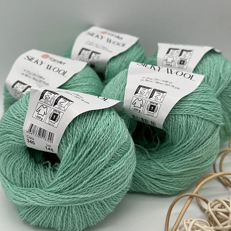 Пряжа Silky Wool 340