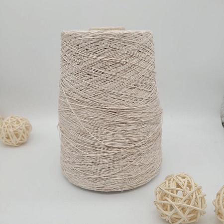Пряжа в бобинах Lino бежевый меланж лен. Цена за 10гр