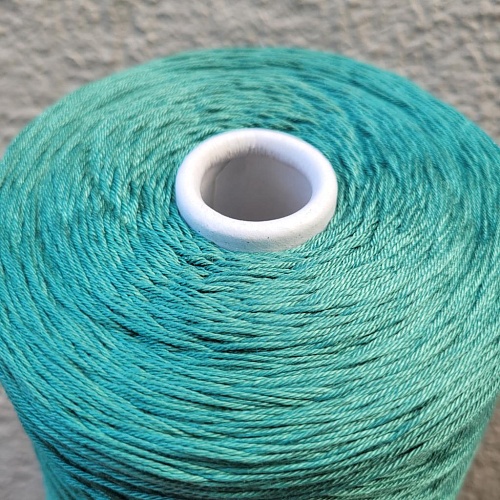 Пряжа в бобинах Gas lux 8594