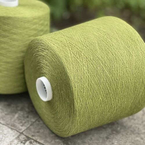 Пряжа в бобинах Лён цвет зелень