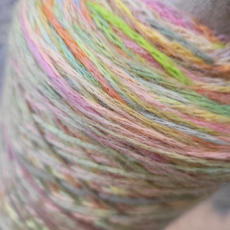 Пряжа в бобинах Missoni Woolly леденец Цена за 10гр