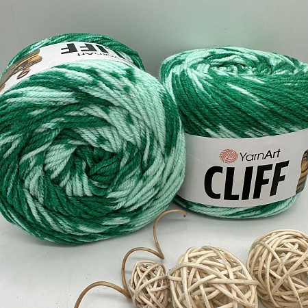 Пряжа Cliff 8310 зеленый