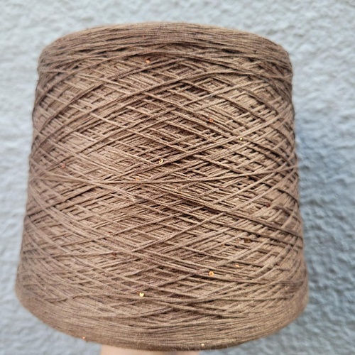 Пряжа в бобинах Lino 4400 с пайетками табак. Цена за 10гр