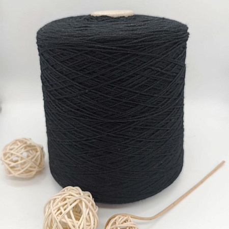 Пряжа в бобинах Silver Plus черный
