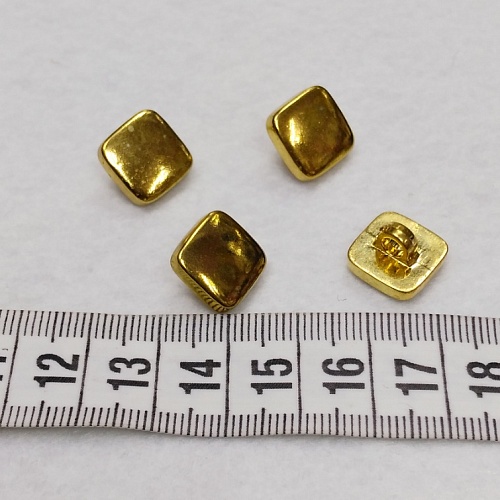 Пуговицы Квадрат, пластик под золото на ножке &amp;quot;грани&amp;quot; (13мм)