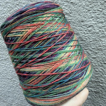 Пряжа в бобинах Multiciolor farfallo №14 Цена за 10гр