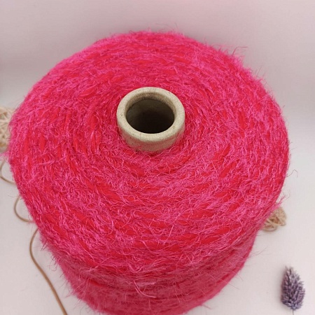 Пряжа в бобинах Giulia цвет &quot;фуксия&quot; (в &quot;брусничный&quot; подтон)