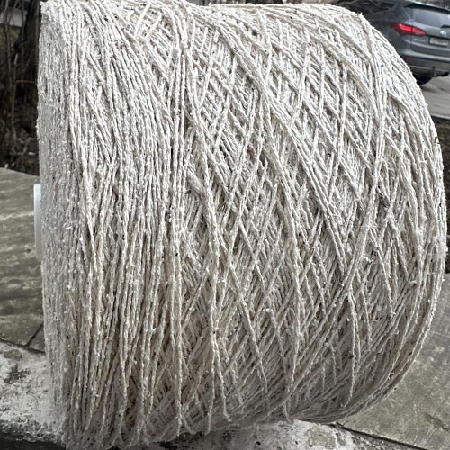 Пряжа в бобинах Bourette Silk 3/15 натуральный Цена указана за 10гр